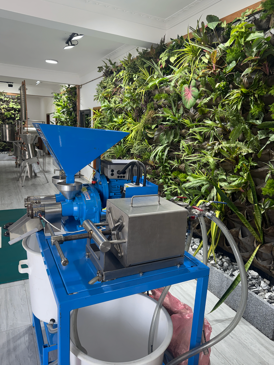 Farmet oilseed processing equipment